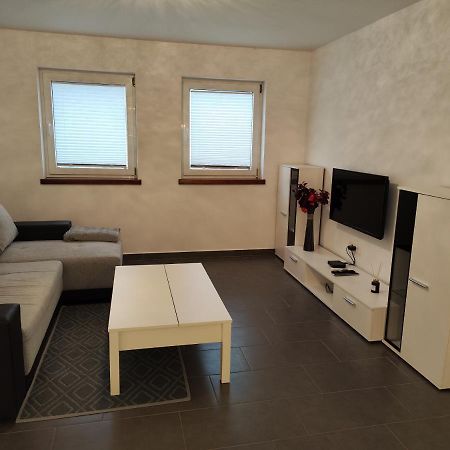Ajdovščina Goriska Apartments מראה חיצוני תמונה