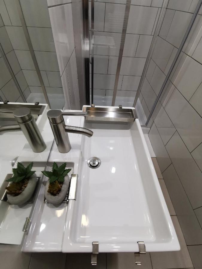 Ajdovščina Goriska Apartments מראה חיצוני תמונה